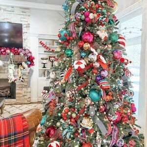 RARE HAMMITT - NEW w TAGS‼️ BLACKBERRY PLUM PATENT LEATHER MEDIUM VIP - RETIRED